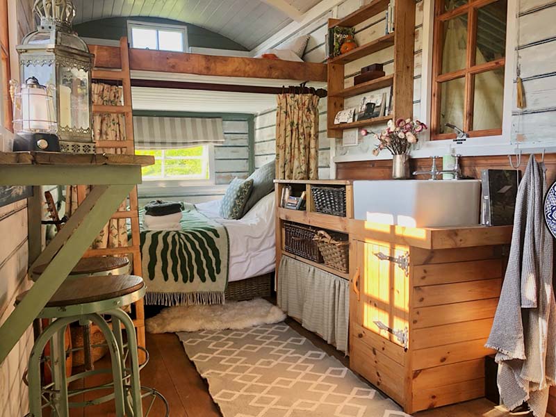 Beautiful Shepherd's hut - Planning advice for Shepherds Huts and Glamping sites